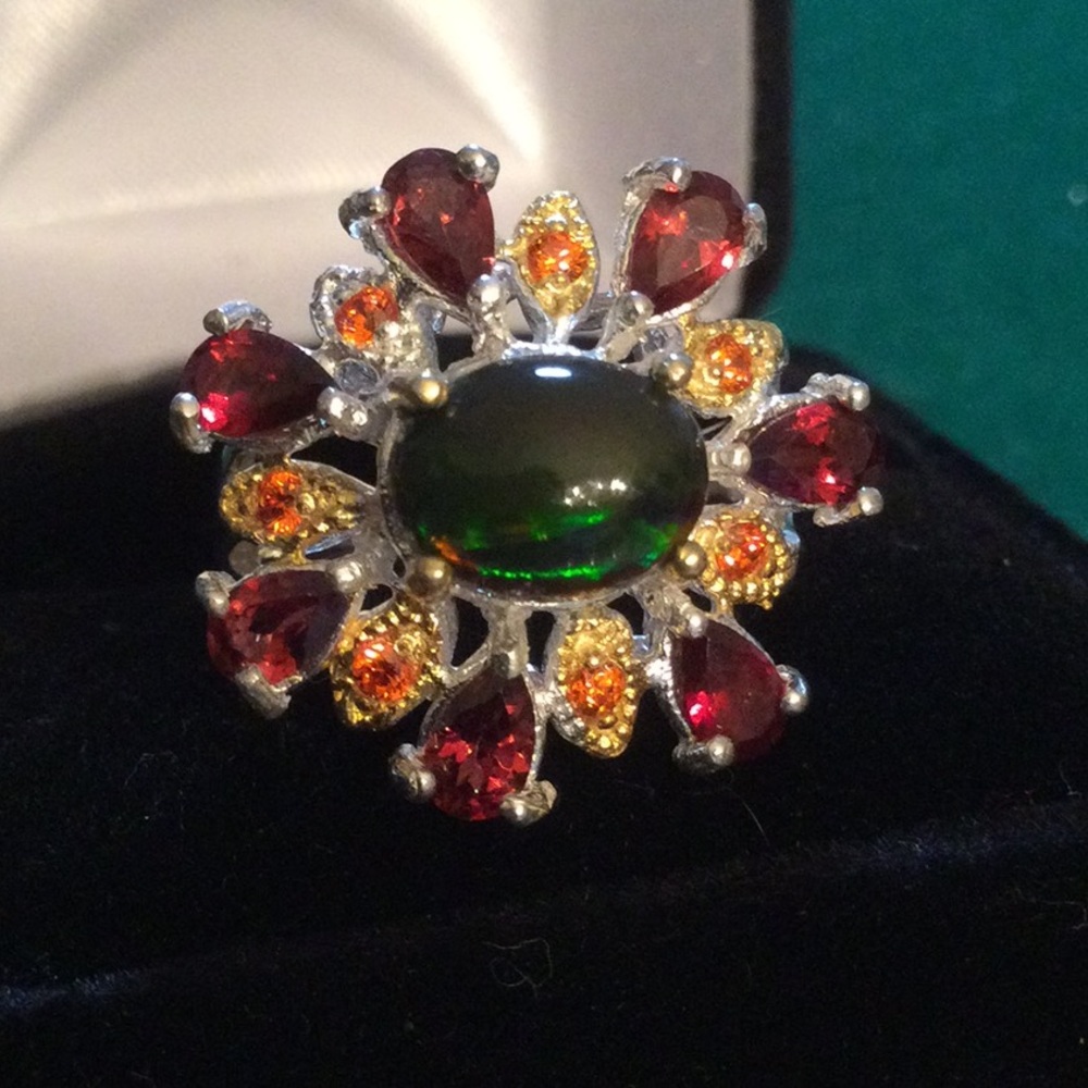 Genuine Black Opal with Garnets Ring - Picture 6 of 16